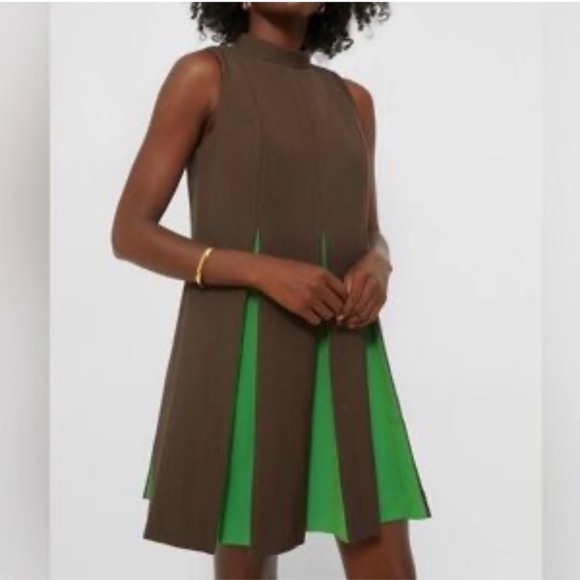 Tuckernuck Brown Dress with Green Accent size S